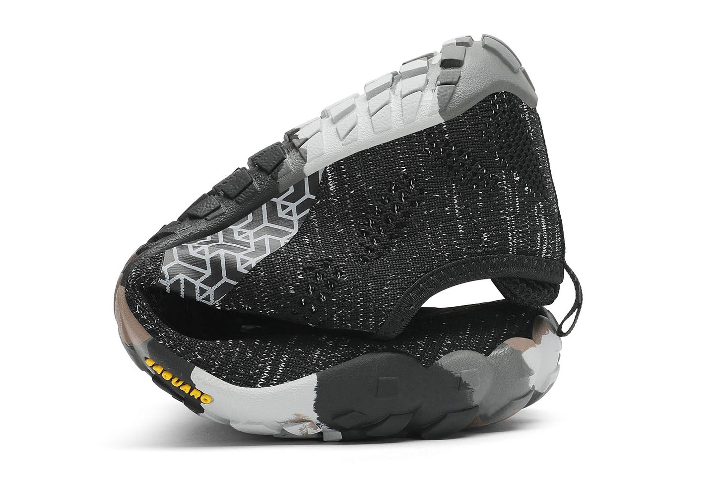 Saguaro Smart III Barefoot Shoes Black Camo – Flex, Freedom, and Performance - SOL Footwear